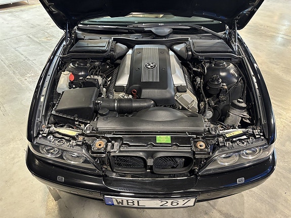BMW 540i 22 of 22