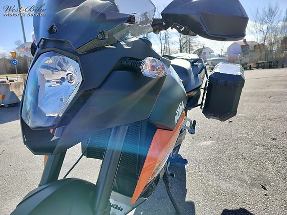 KTM 990 SMT Adventure 4 of 5