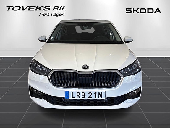 Skoda Fabia 4 of 5