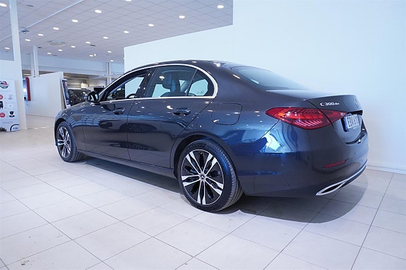 Mercedes-Benz C300 de 5 of 21