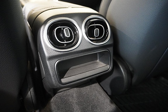 Mercedes-Benz C300 de 14 of 21