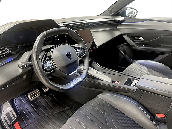 Peugeot 308 5 of 5