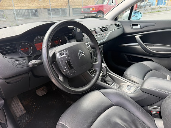 Citroen C5 5 of 6