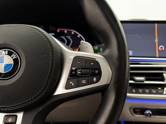 BMW X7 17 of 30