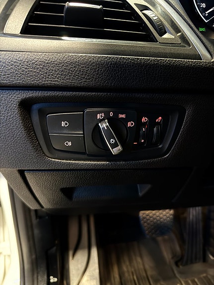 BMW 120 13 of 30