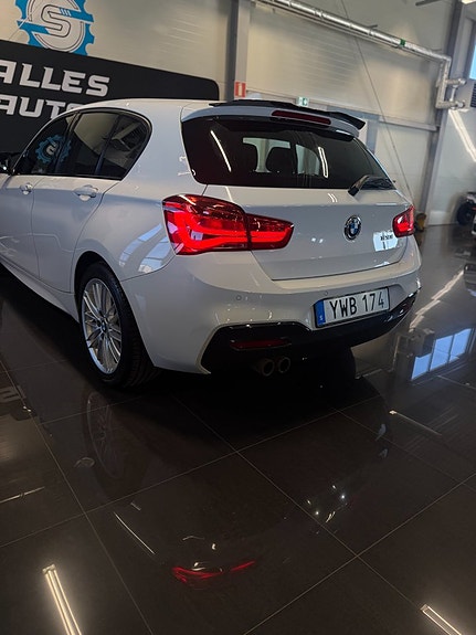 BMW 120 8 of 30