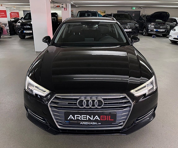 Audi A4 7 of 23