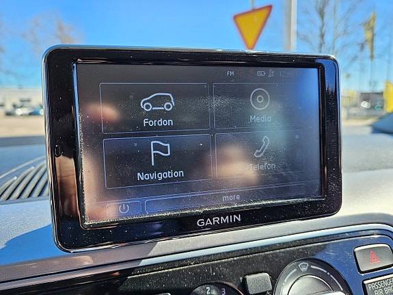 Volkswagen UP! 16 of 22