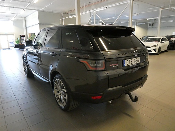 Land Rover Range Rover Sport 5 of 5