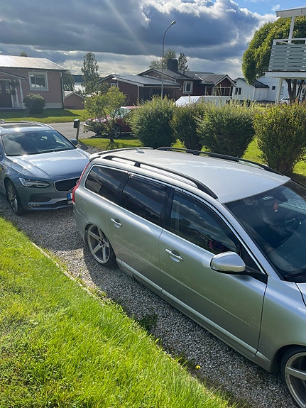 Volvo V70 6 of 11
