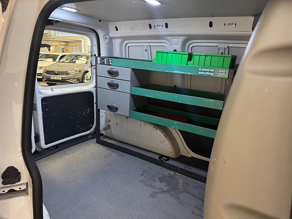 Volkswagen Caddy 5 of 5