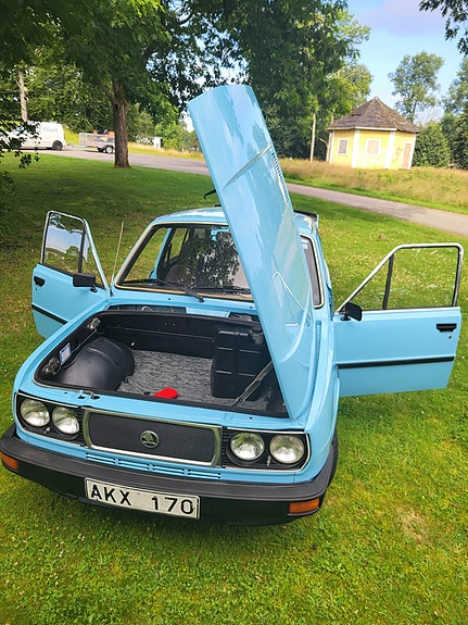 Skoda 120 4 of 9