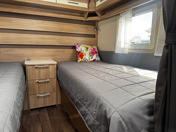 Kabe Classic 560 GLE KS Mover/Förtält 15 of 18
