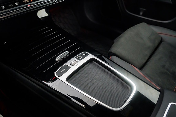 Mercedes-Benz CLA200 18 of 25
