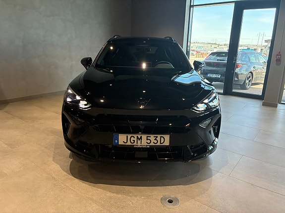Cupra Formentor 2 of 5