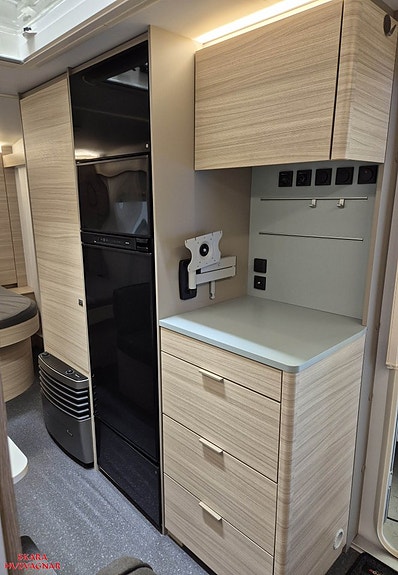 Adria ALTEA 542 PH 8 of 16