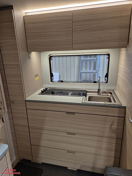 Adria ALTEA 542 PH 9 of 16