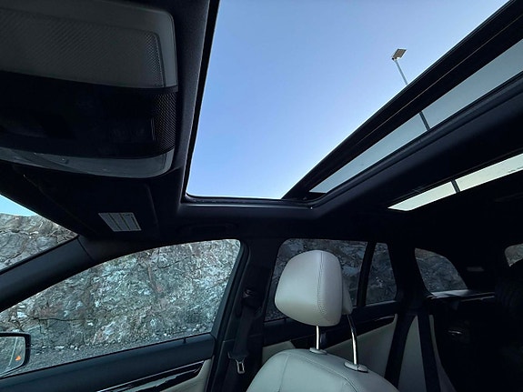 Mercedes-Benz C250 13 of 18