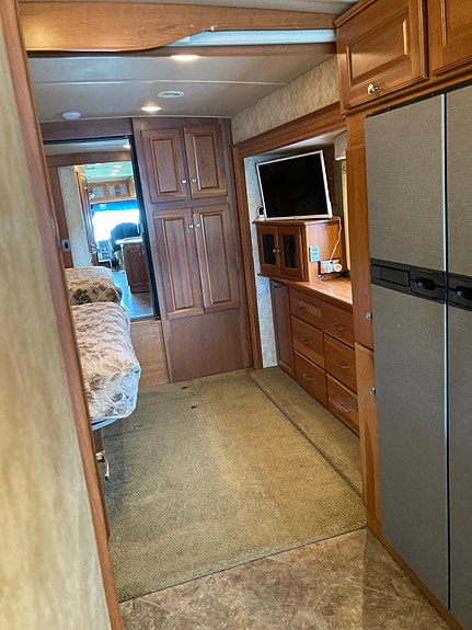 Winnebago Itasca Meridian 15 of 15