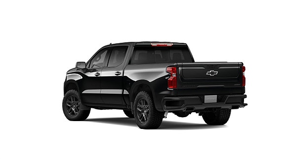 Chevrolet Silverado 3 of 5