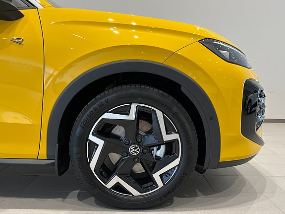 Volkswagen T-Roc 5 of 25
