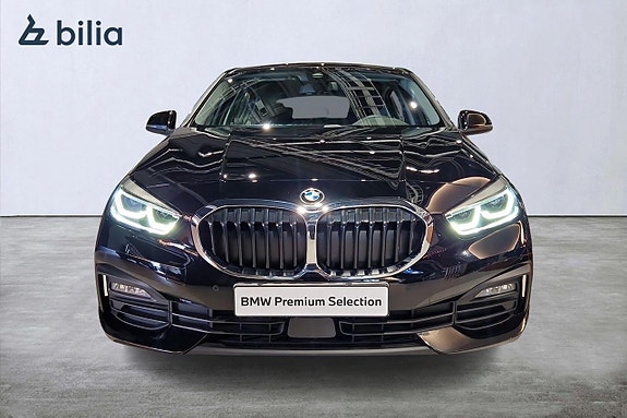 BMW 118i 6 of 21