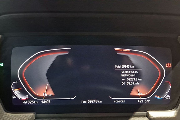 BMW 118i 16 of 21