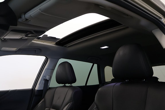 Subaru Outback 17 of 23