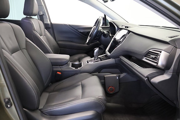 Subaru Outback 10 of 23
