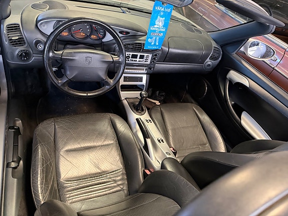 Porsche Boxster 16 of 30