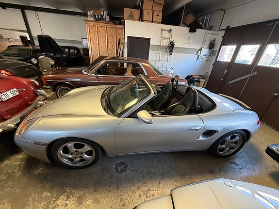 Porsche Boxster 20 of 30
