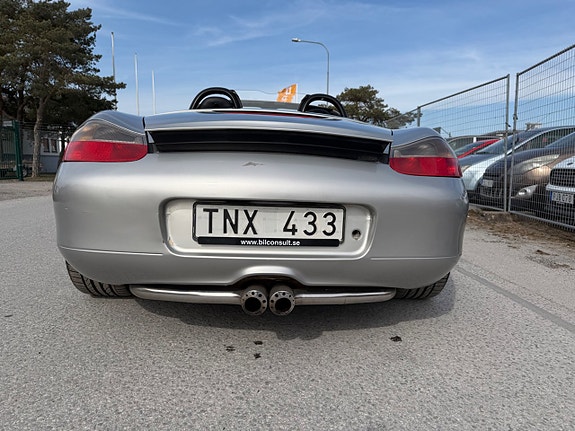 Porsche Boxster 4 of 5