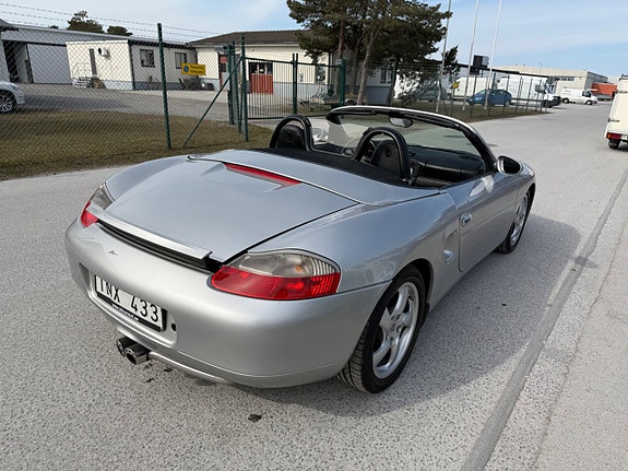 Porsche Boxster 18 of 30