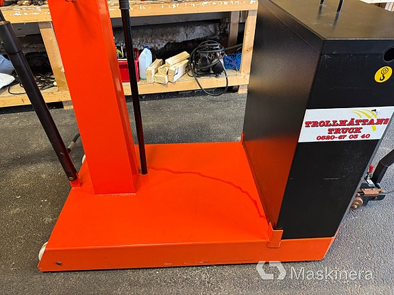 Product image 9 of 10