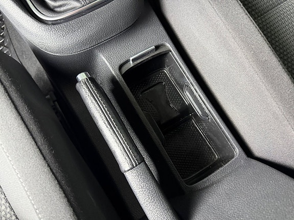 Volkswagen Golf I 17 of 17