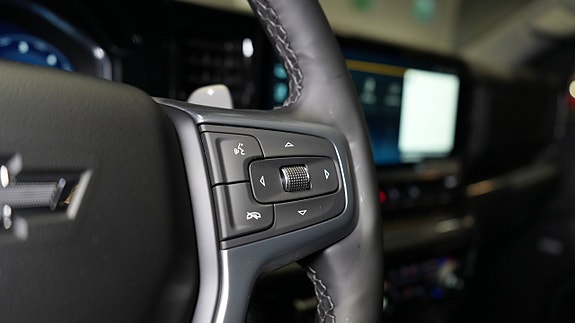 Chevrolet Silverado EV 16 of 16
