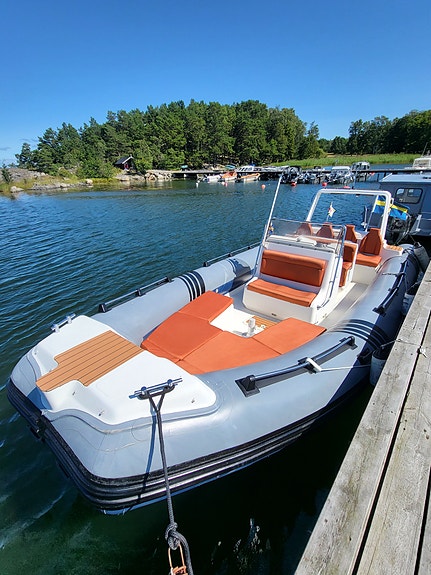 Marlin Boats 760 EFB RIB 2 of 4