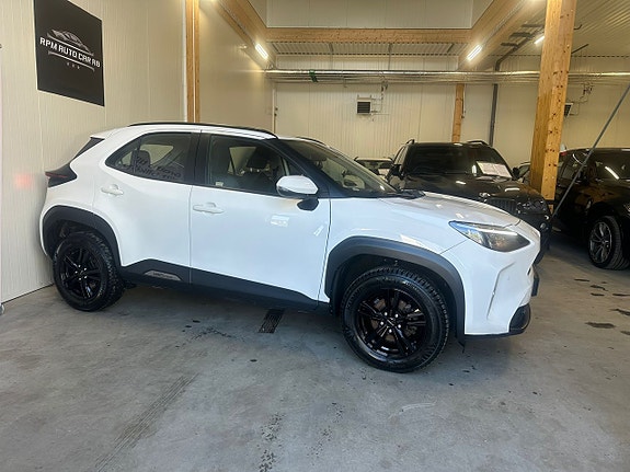 Toyota Yaris Cross 3 of 5