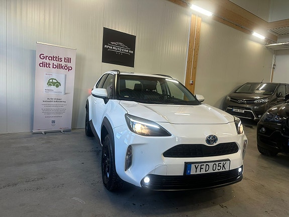 Toyota Yaris Cross 2 of 5