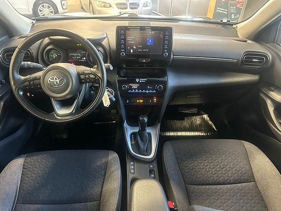 Toyota Yaris Cross 17 of 19