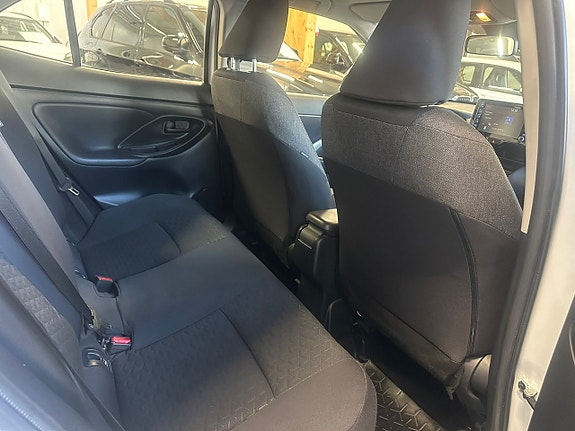 Toyota Yaris Cross 9 of 19