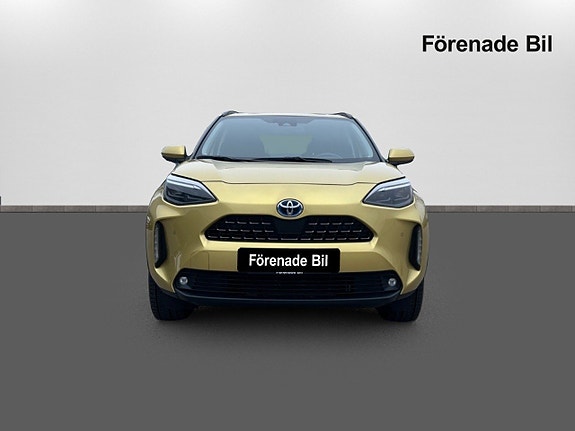 Toyota Yaris Cross 2 of 21