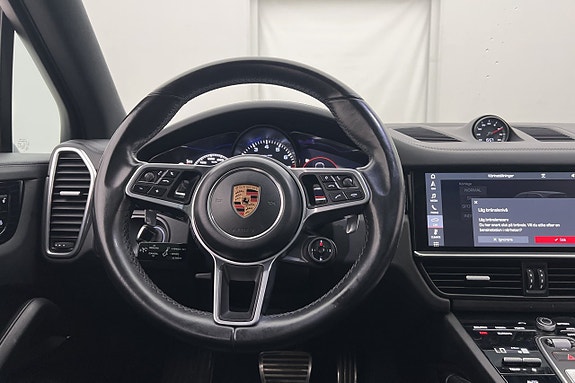 Porsche Cayenne S 15 of 30