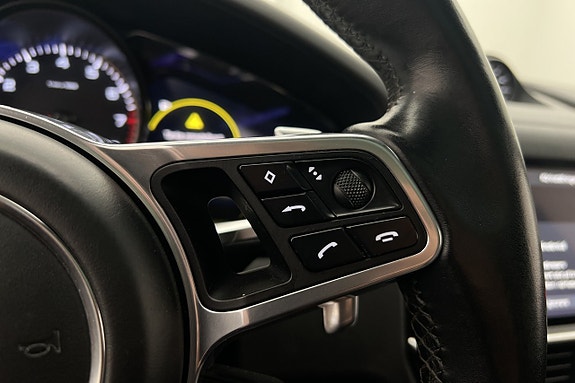 Porsche Cayenne S 20 of 30