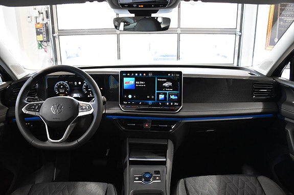 Volkswagen Tiguan 10 of 23