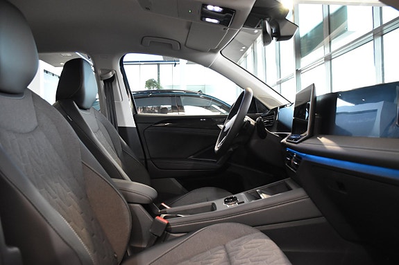 Volkswagen Tiguan 15 of 23