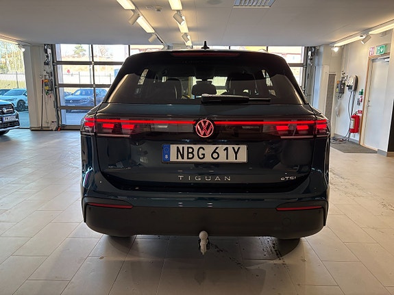 Volkswagen Tiguan 7 of 23