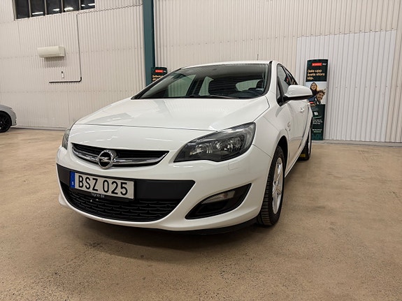 Opel Astra 3 of 5