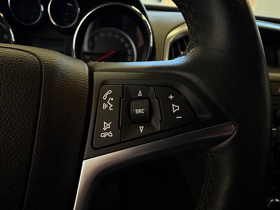 Opel Astra 13 of 17