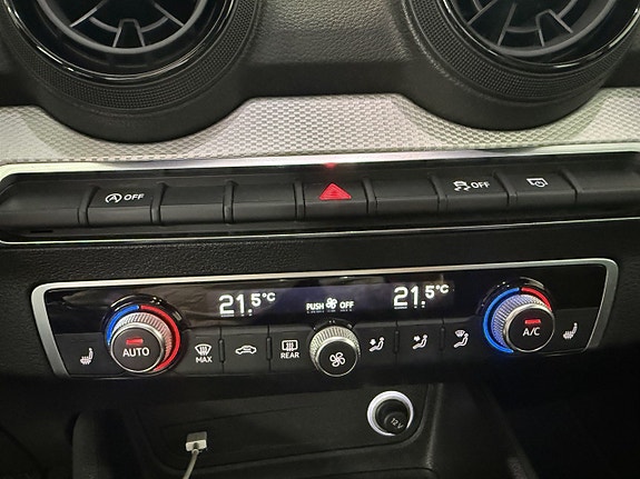 Audi Q2 11 of 16